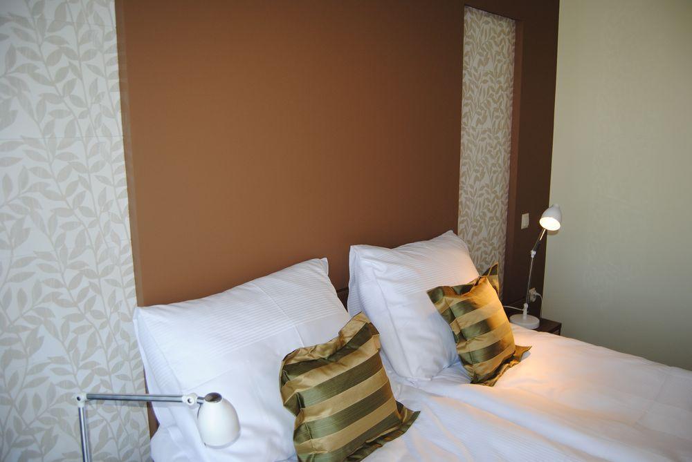 Hotel Magnolia Tychy Oda fotoğraf